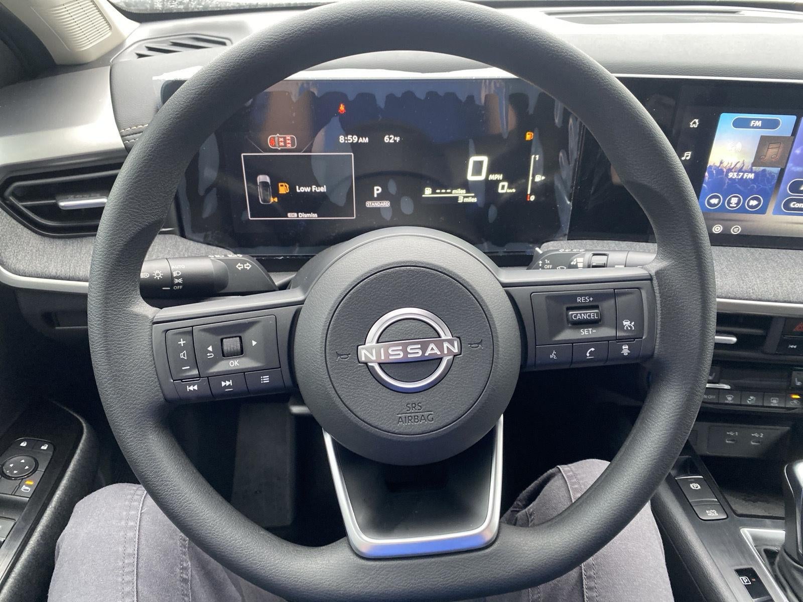 2027 Nissan Kicks SV