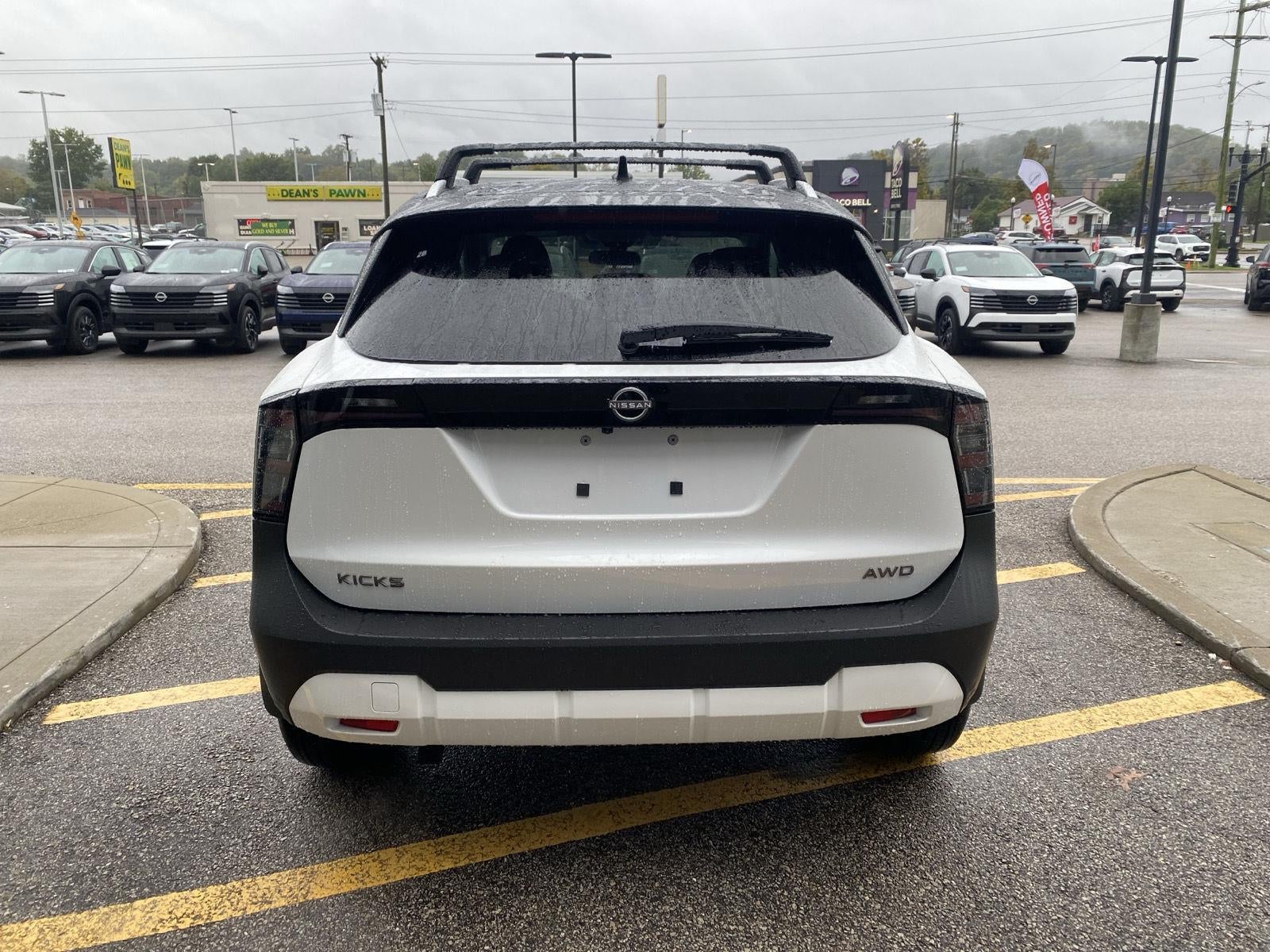 2027 Nissan Kicks SV