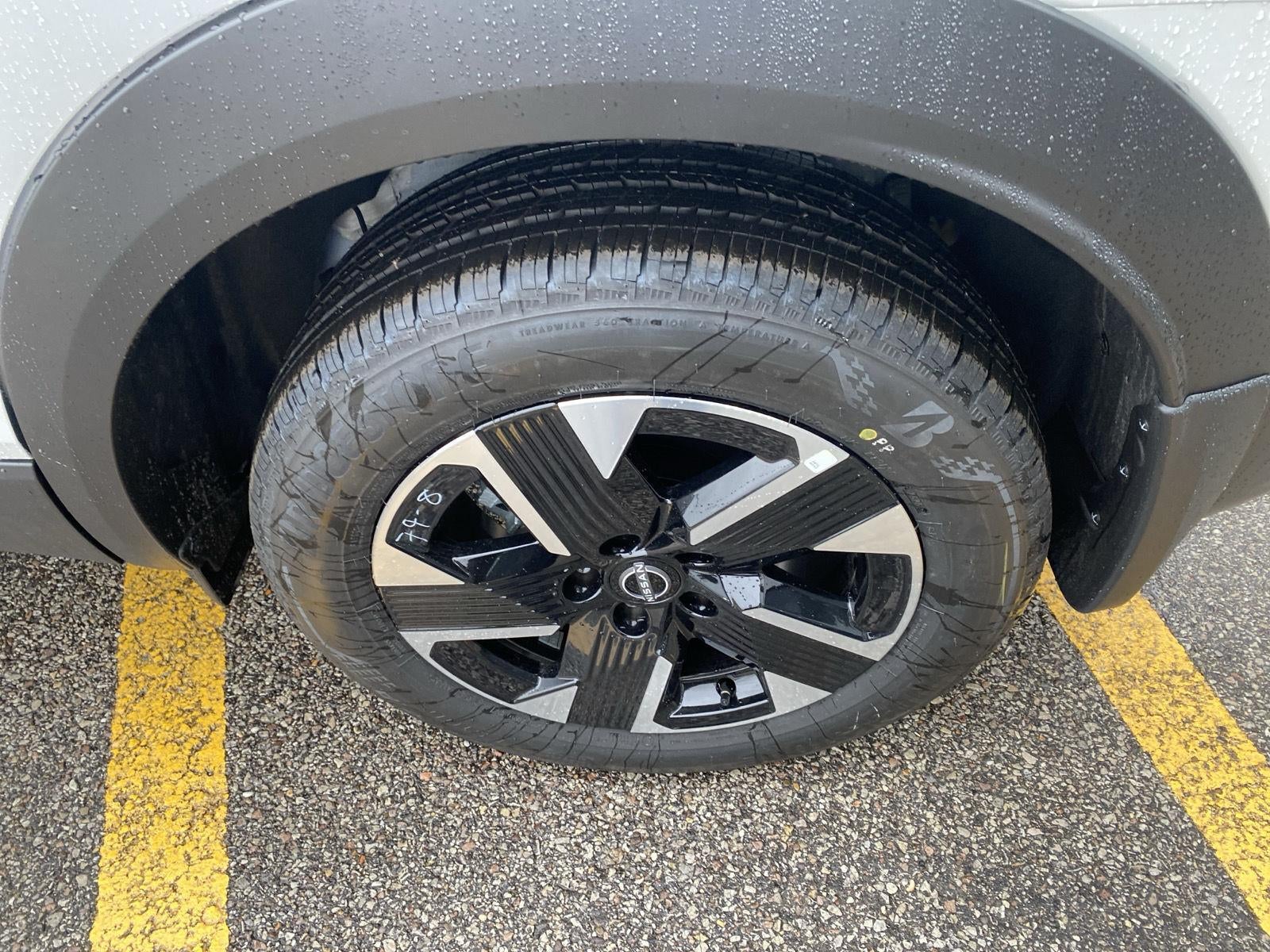 2027 Nissan Kicks SV