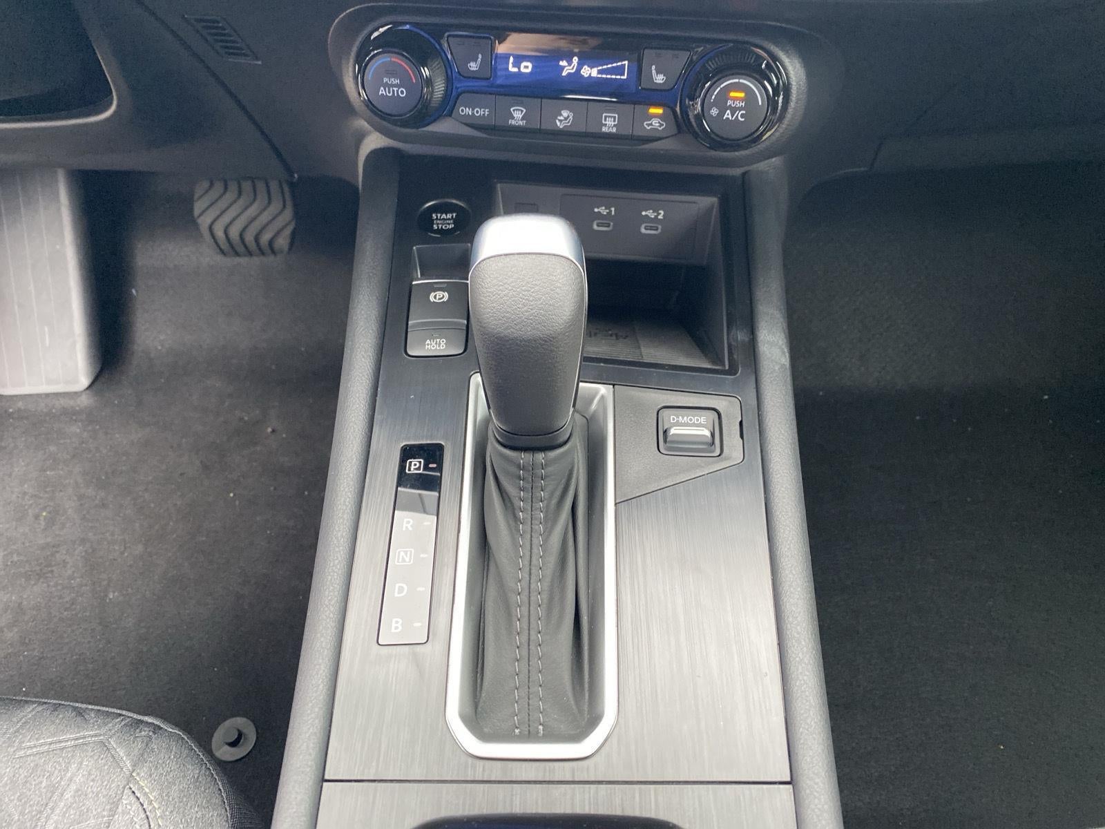 2027 Nissan Kicks SV