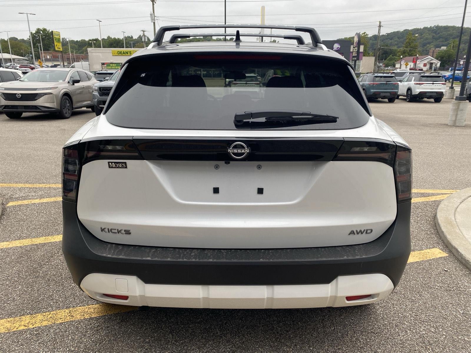 2027 Nissan Kicks SV
