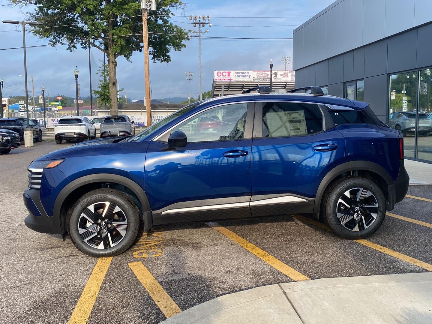 2027 Nissan Kicks SV