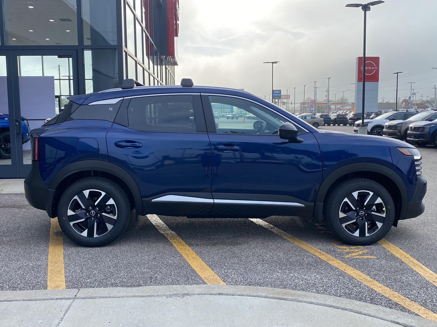 2027 Nissan Kicks SV