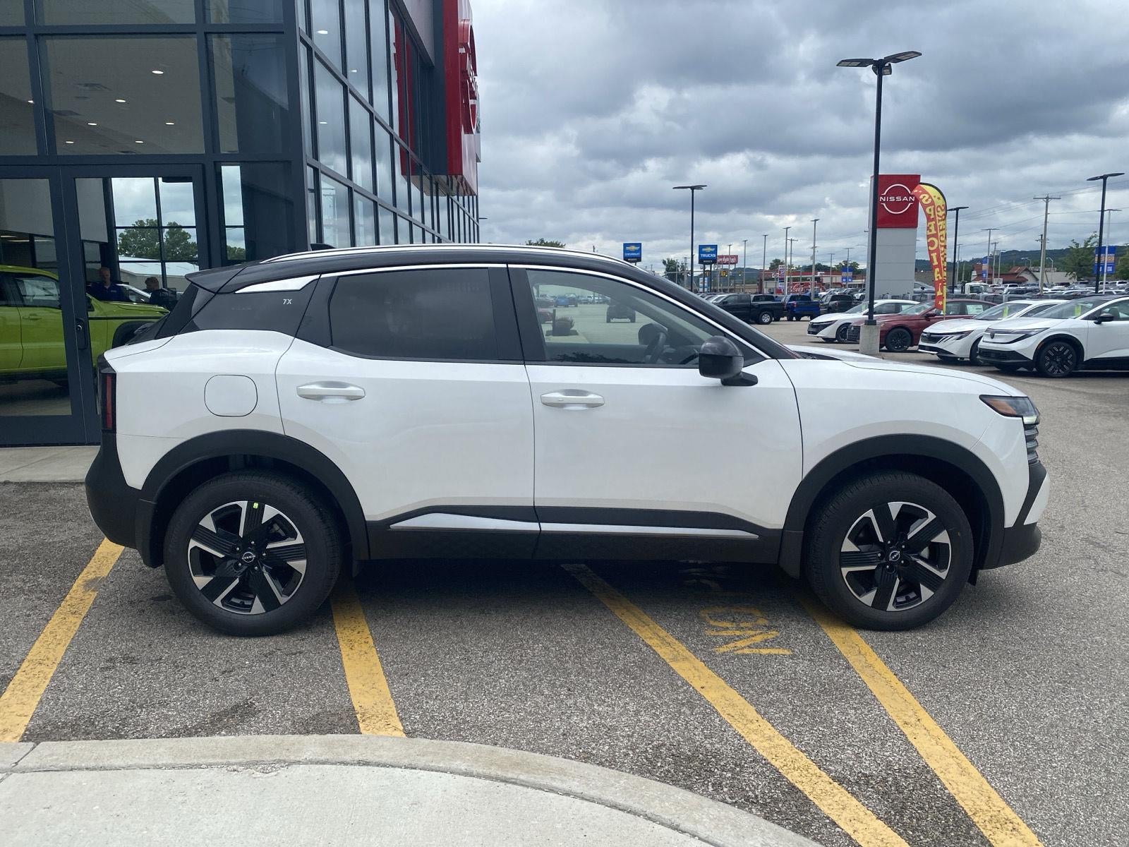2026 Nissan Kicks SV