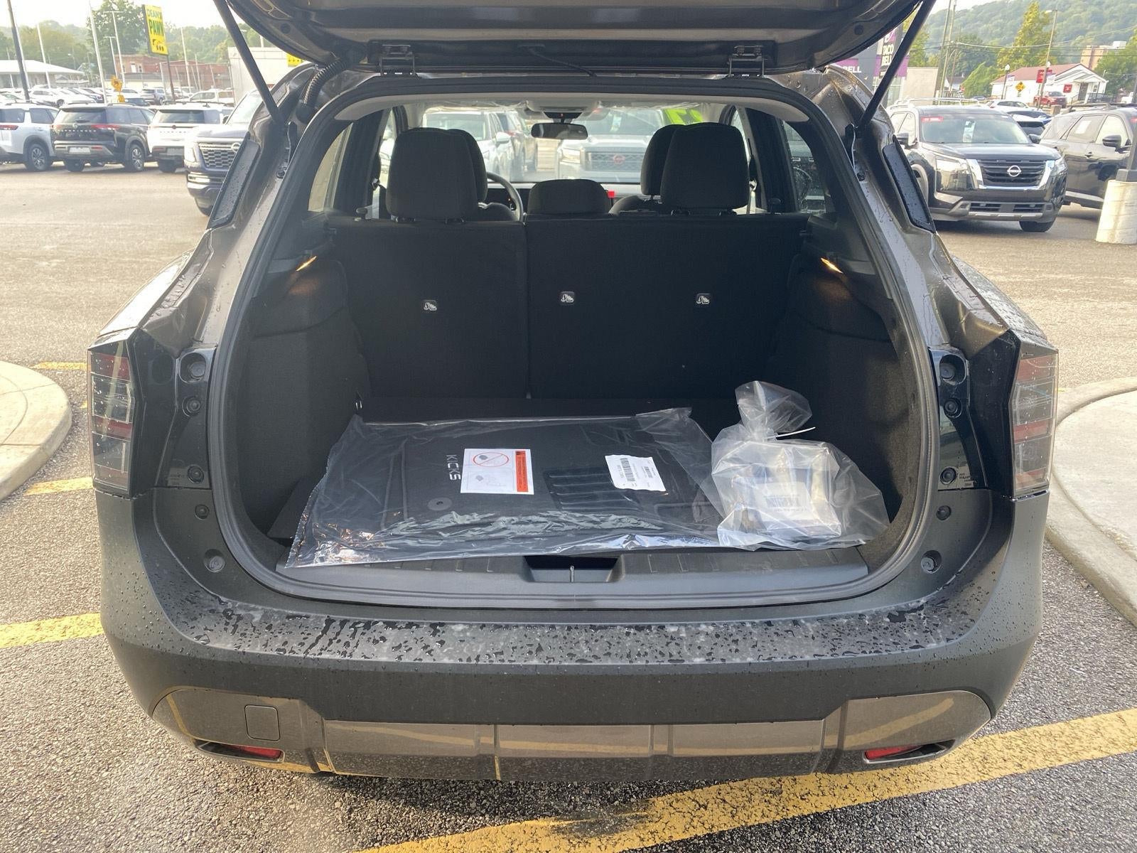 2027 Nissan Kicks SV