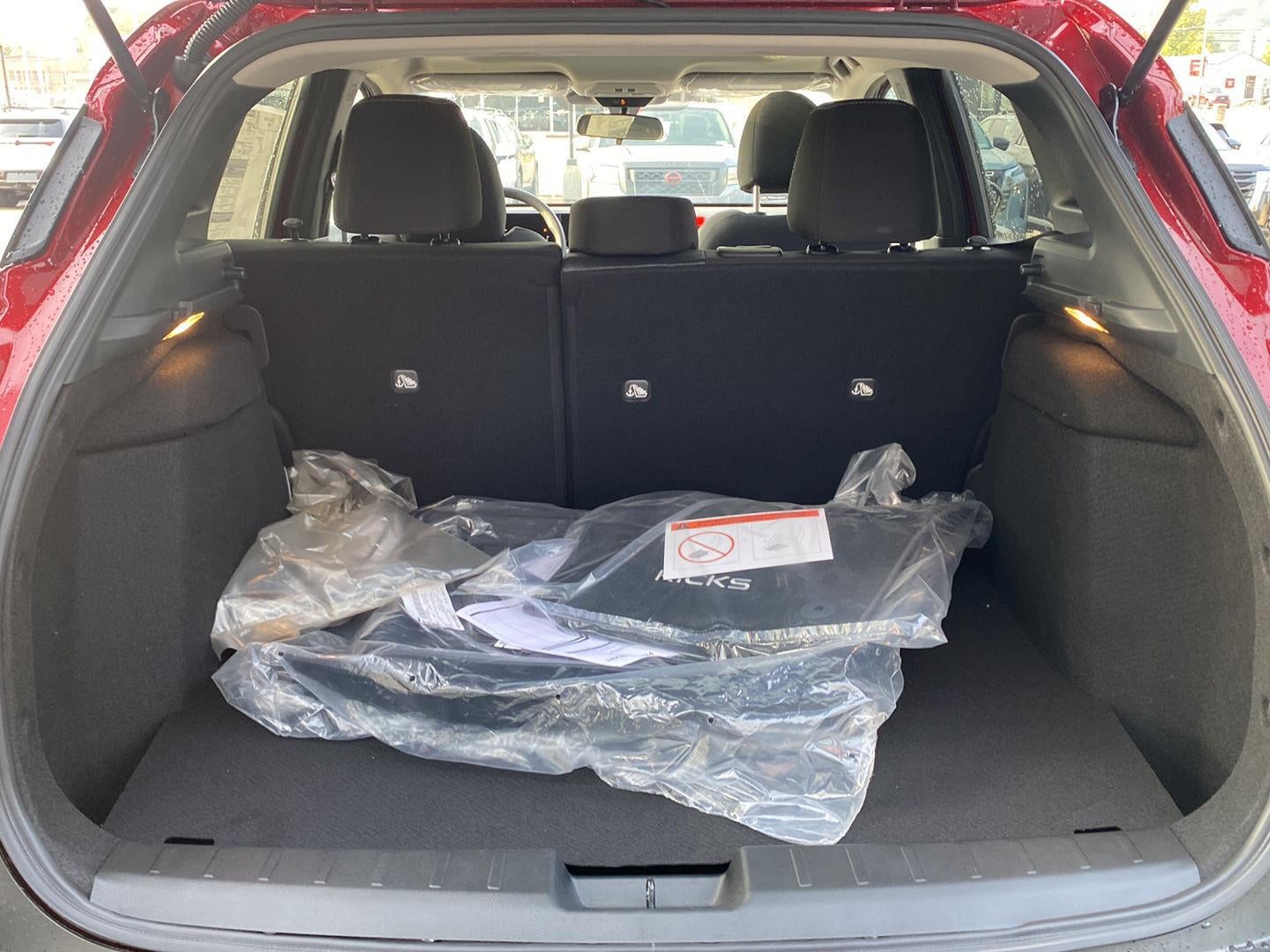 2027 Nissan Kicks SV