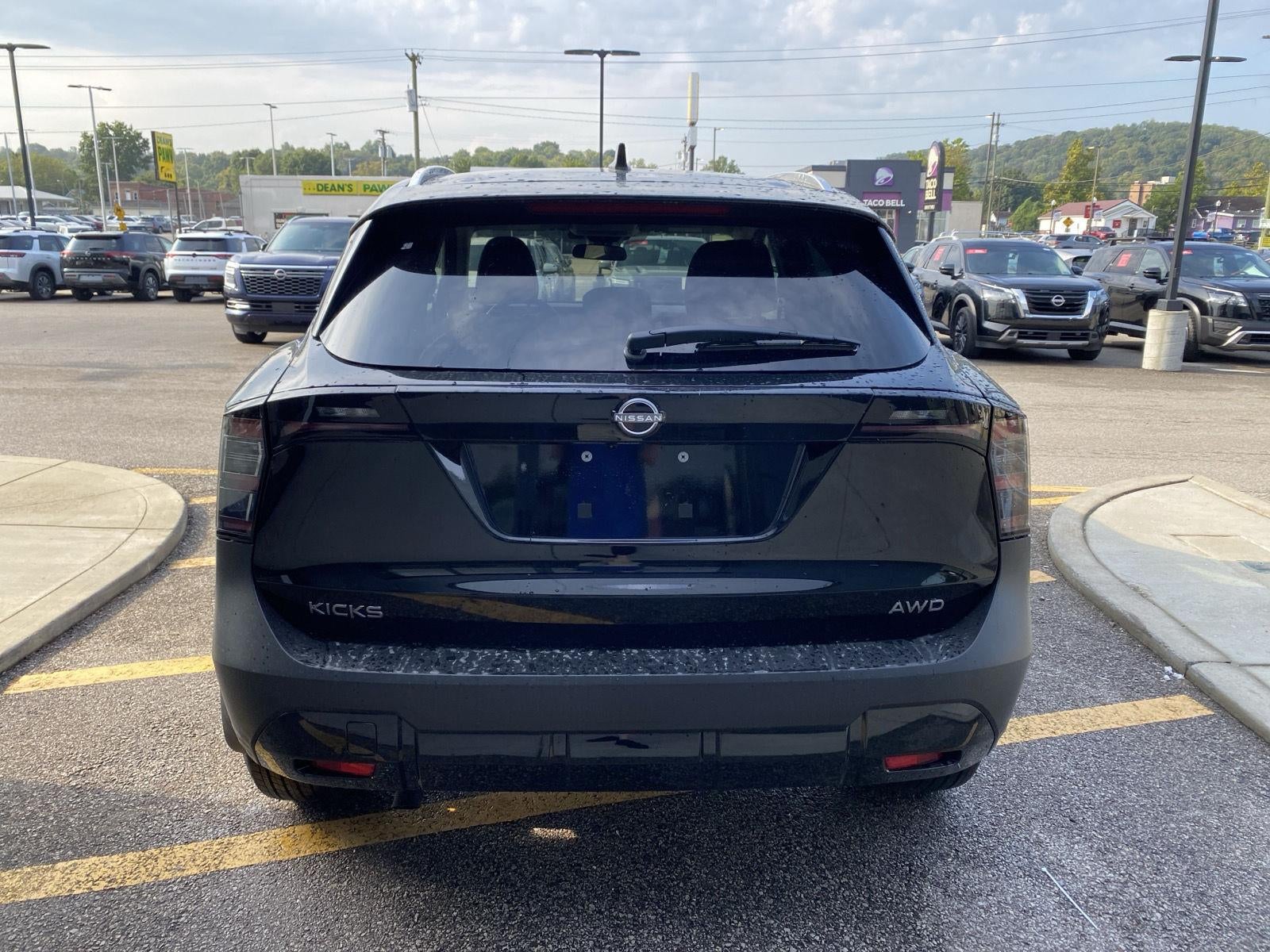 2027 Nissan Kicks SV