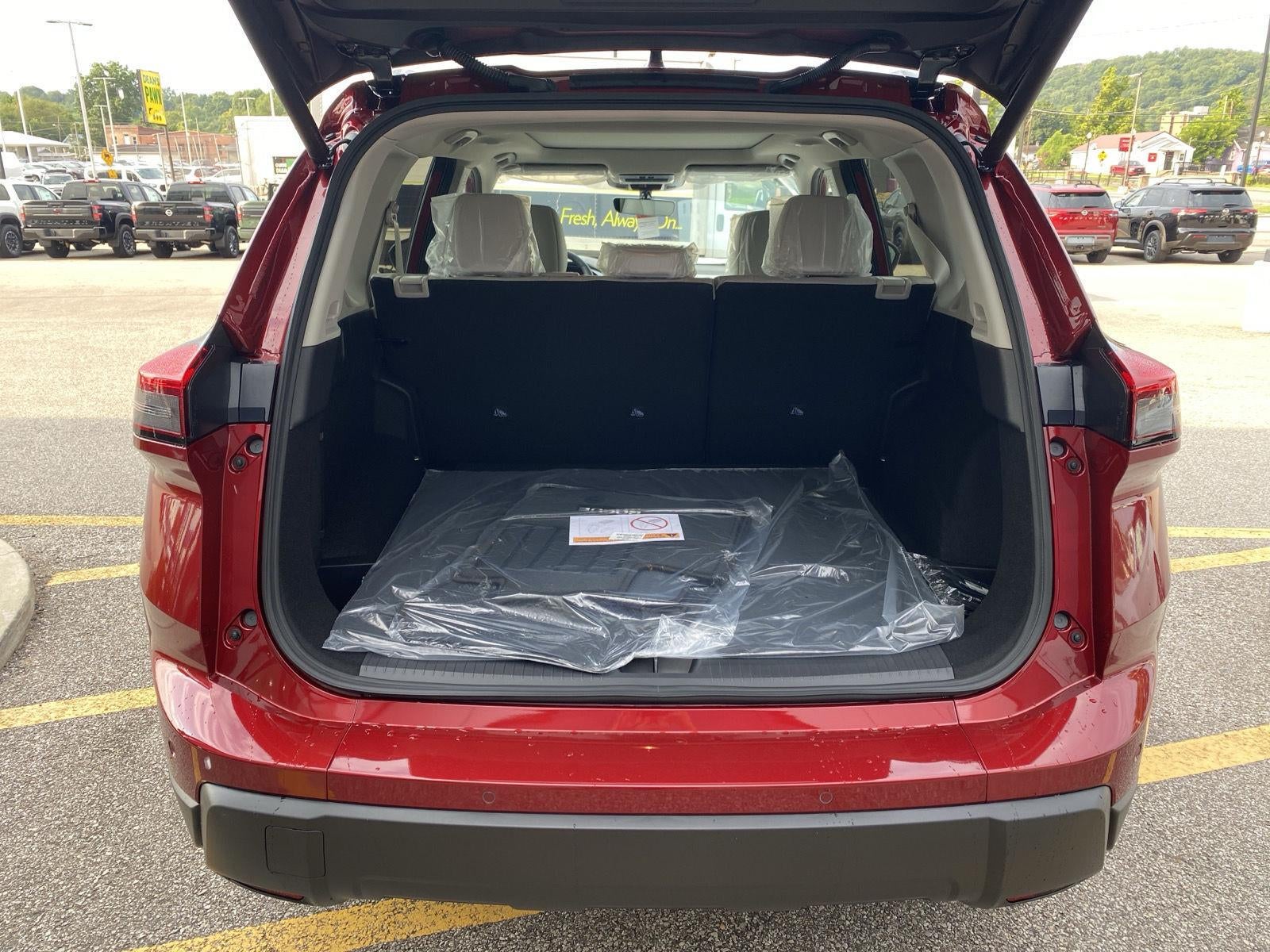 2026 Nissan Rogue Dark Armor