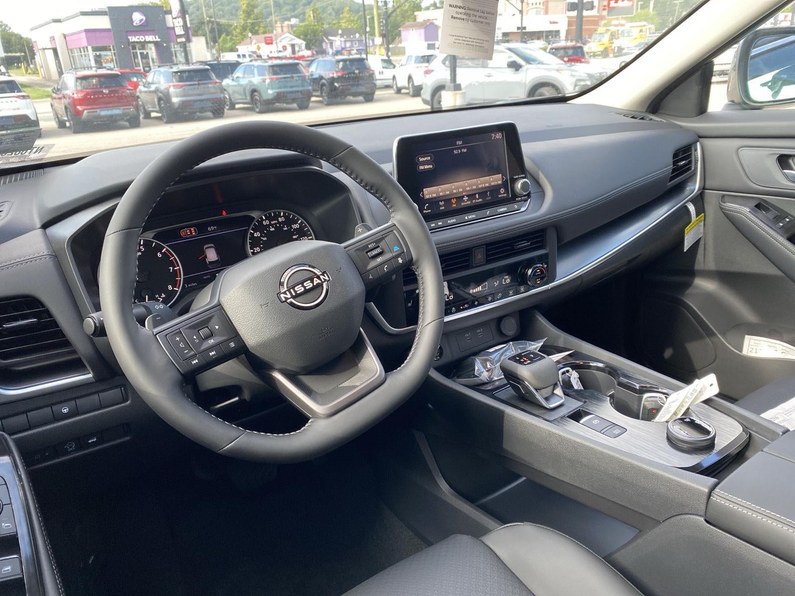 2026 Nissan Rogue Dark Armor
