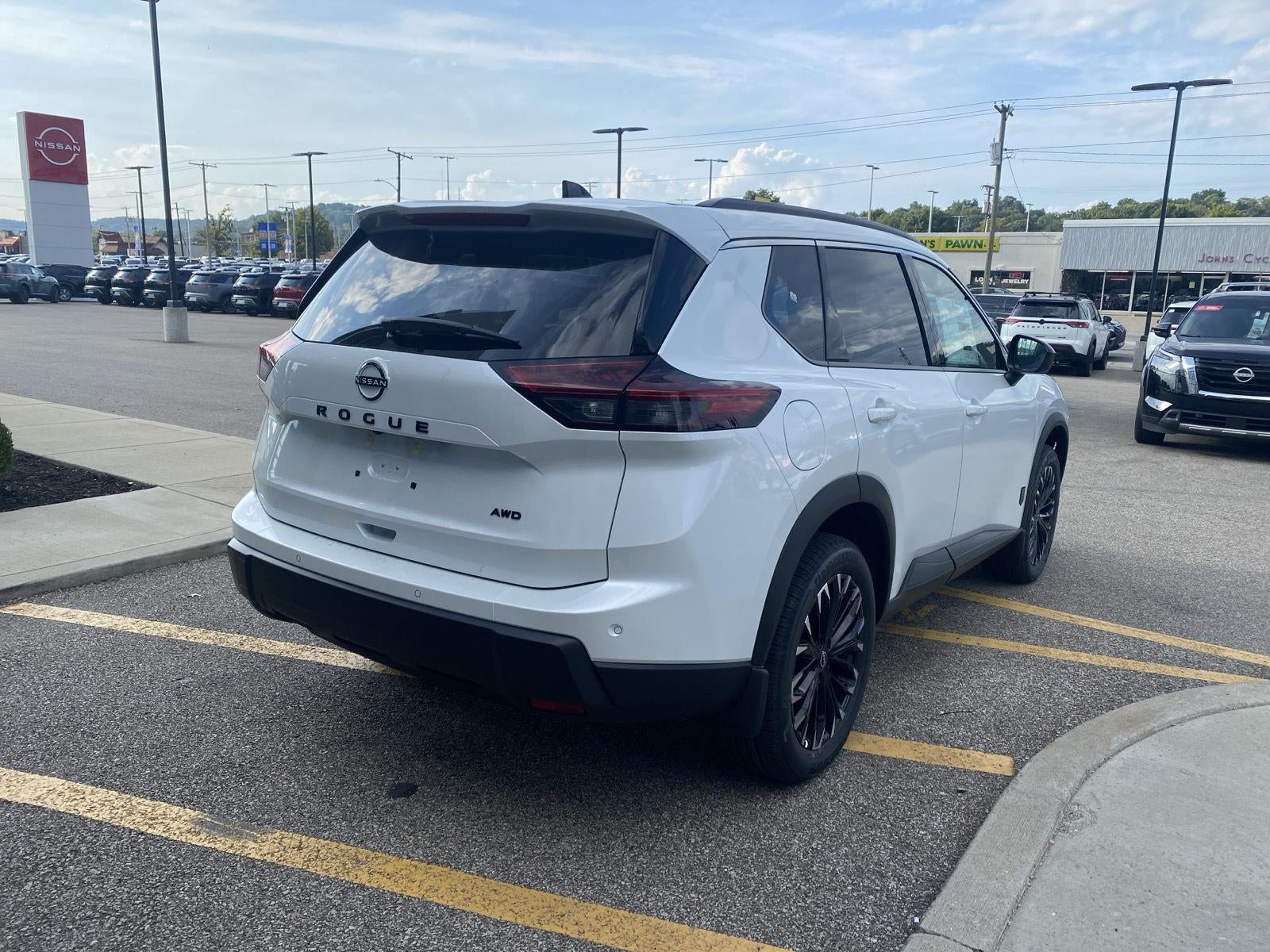 2026 Nissan Rogue Dark Armor