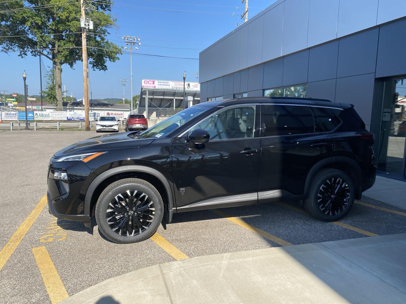 2026 Nissan Rogue Dark Armor