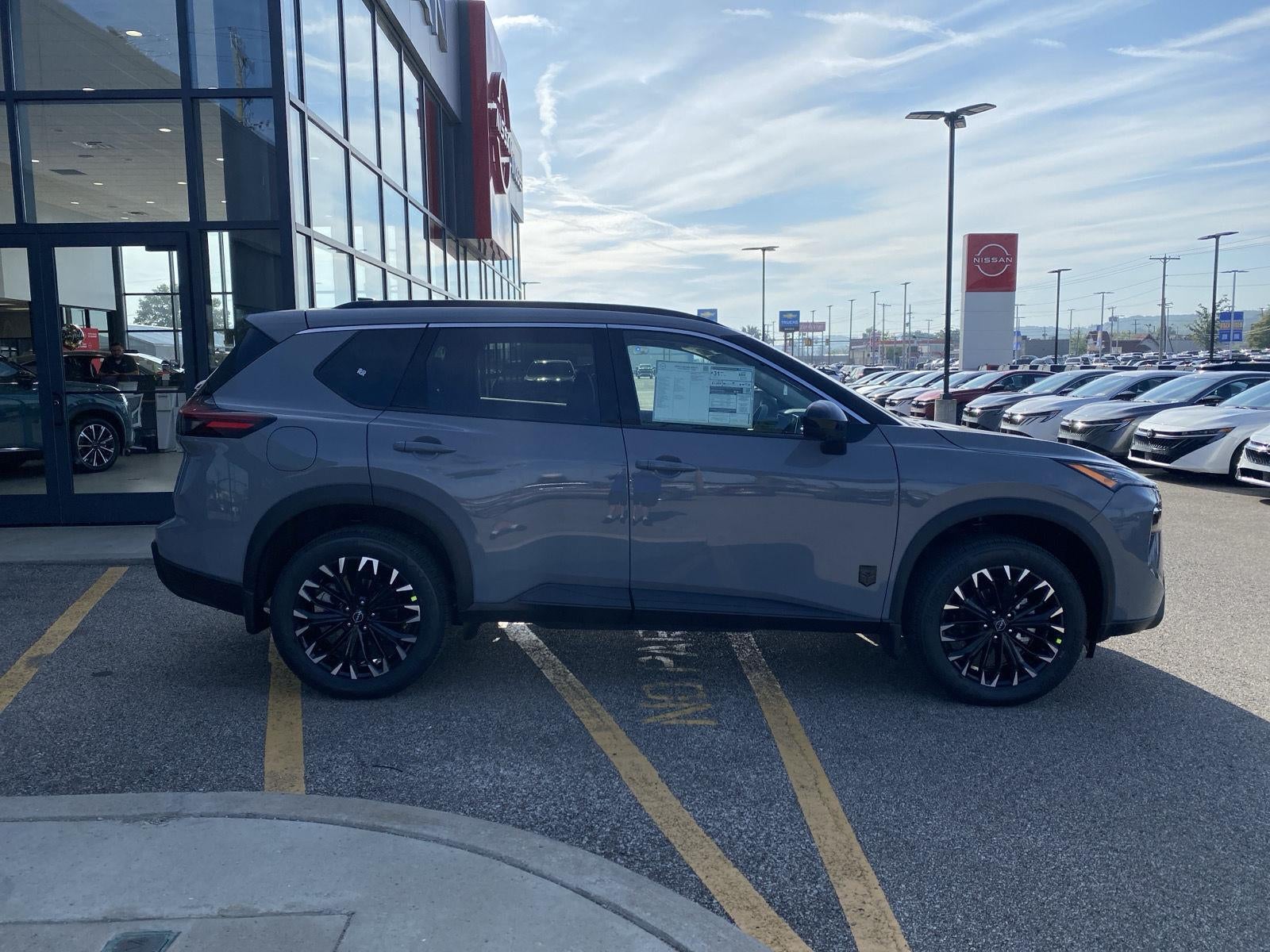 2026 Nissan Rogue Dark Armor