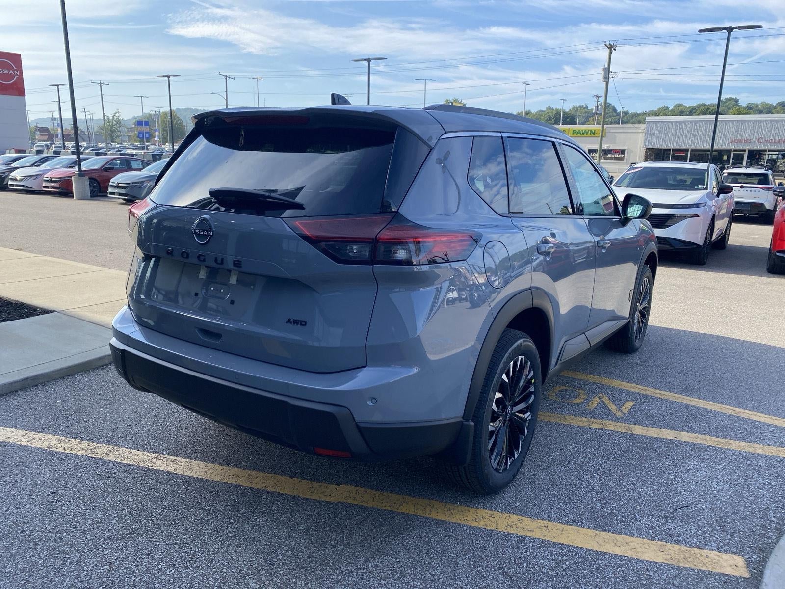2026 Nissan Rogue Dark Armor