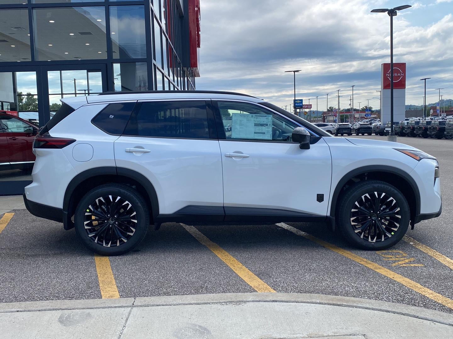 2026 Nissan Rogue Dark Armor