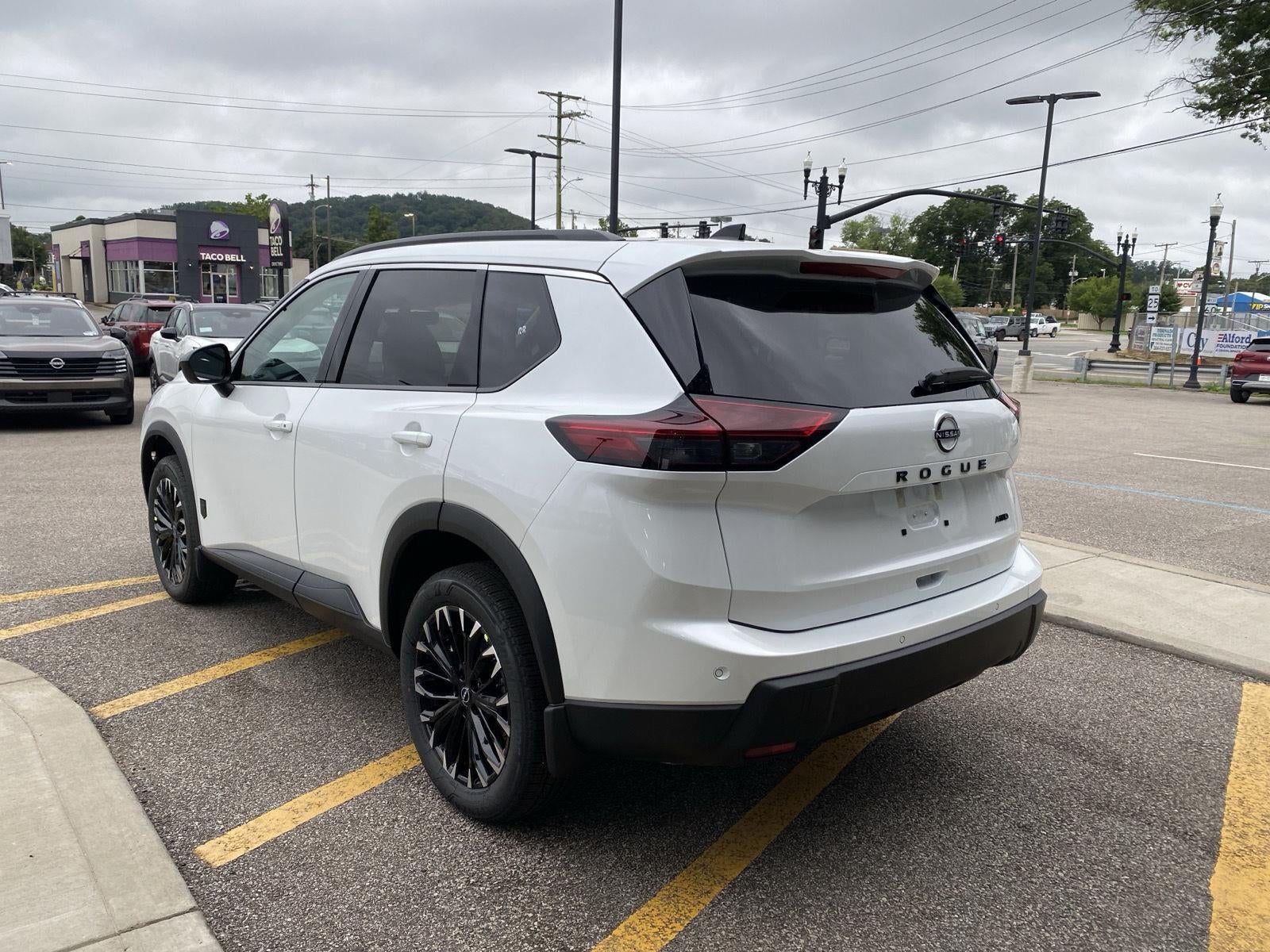 2026 Nissan Rogue Dark Armor