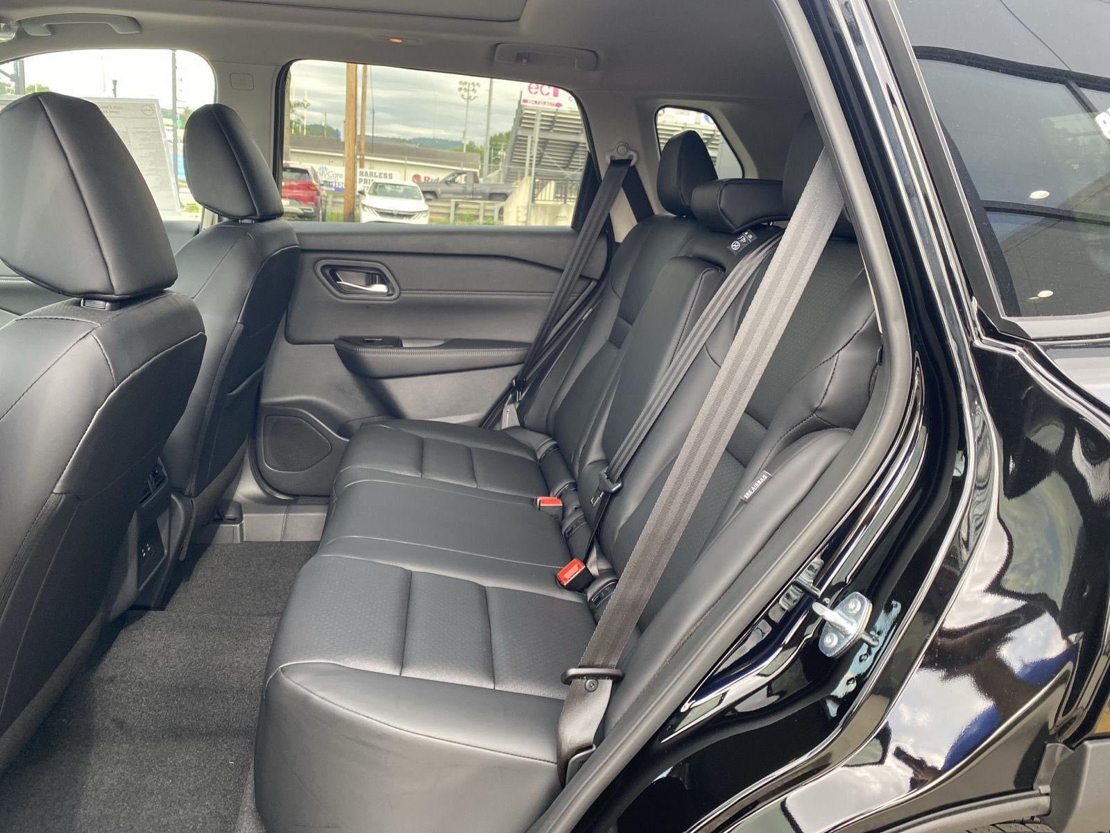 2026 Nissan ROGUE AWD DARK ARMOR