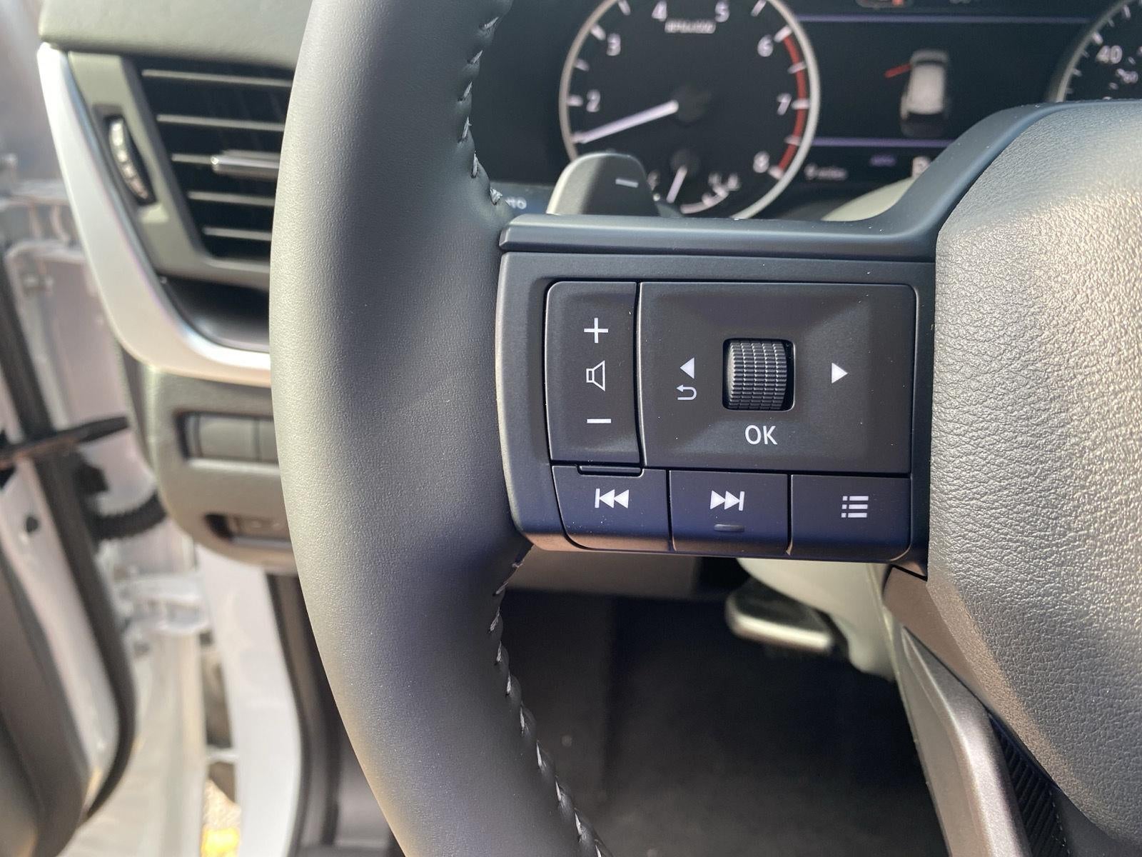 2026 Nissan Rogue AWD DARK ARMOR
