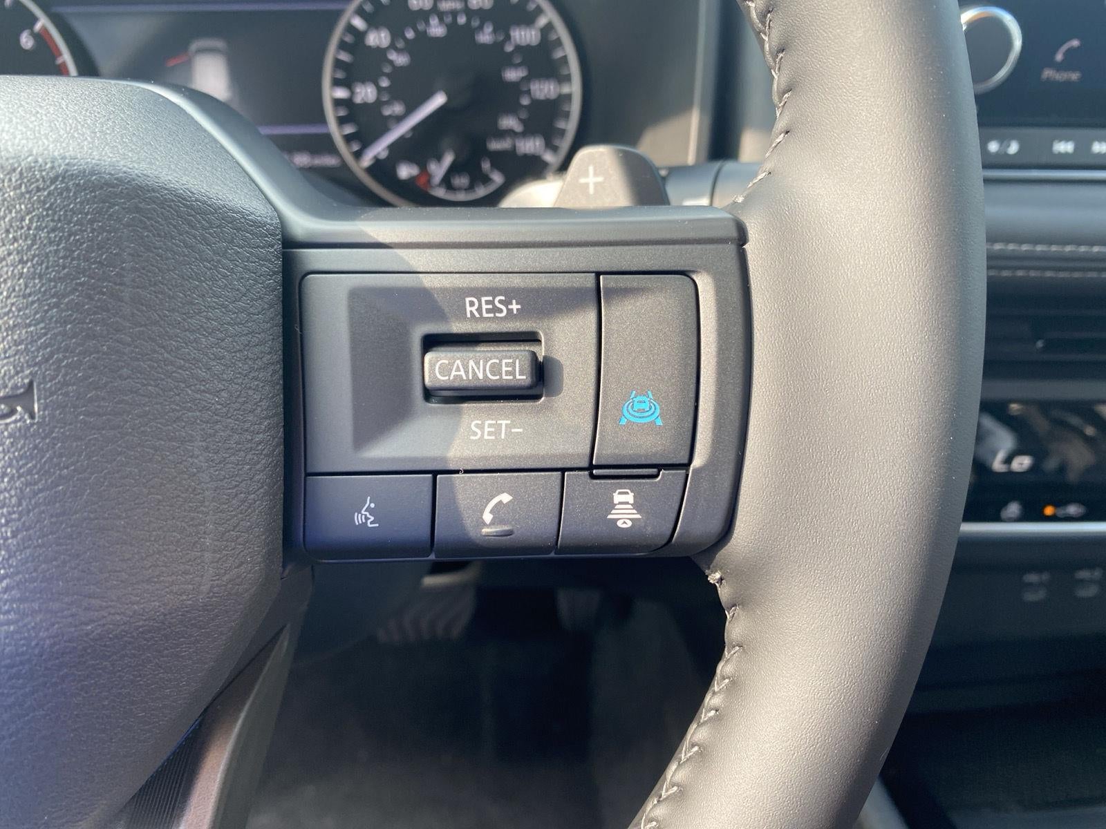 2026 Nissan Rogue AWD DARK ARMOR