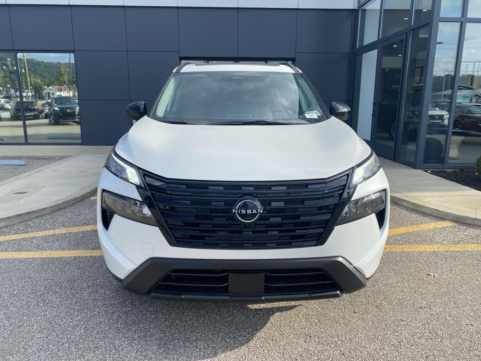 2026 Nissan Rogue AWD DARK ARMOR