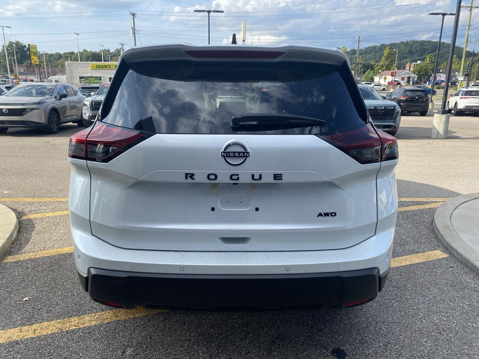 2026 Nissan Rogue AWD DARK ARMOR