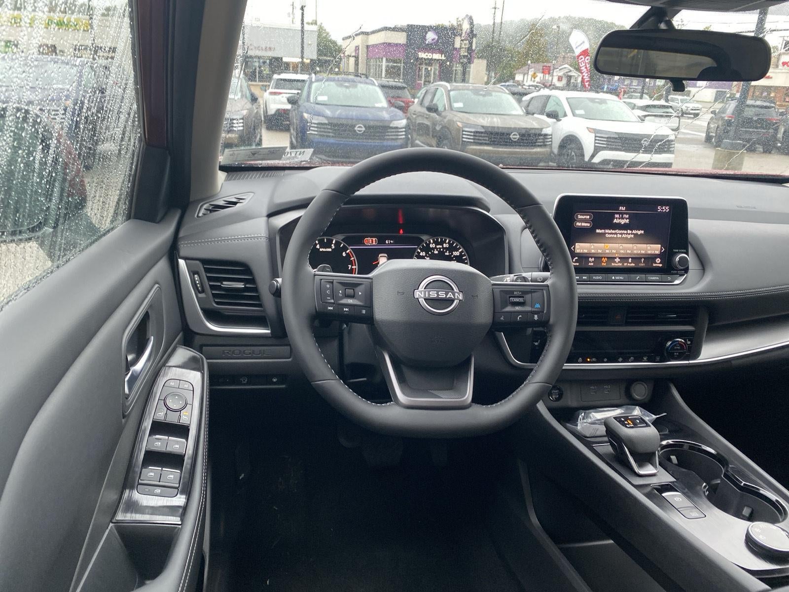 2027 Nissan Rogue SV