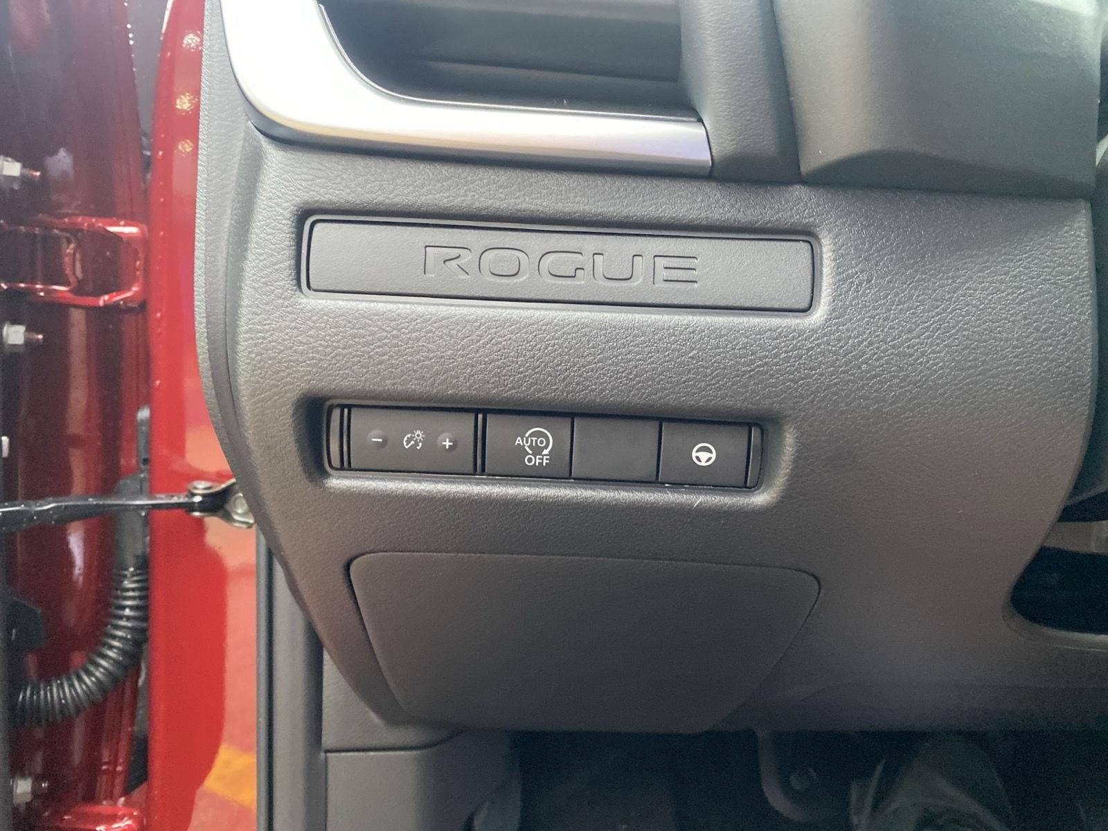 2027 Nissan Rogue SV