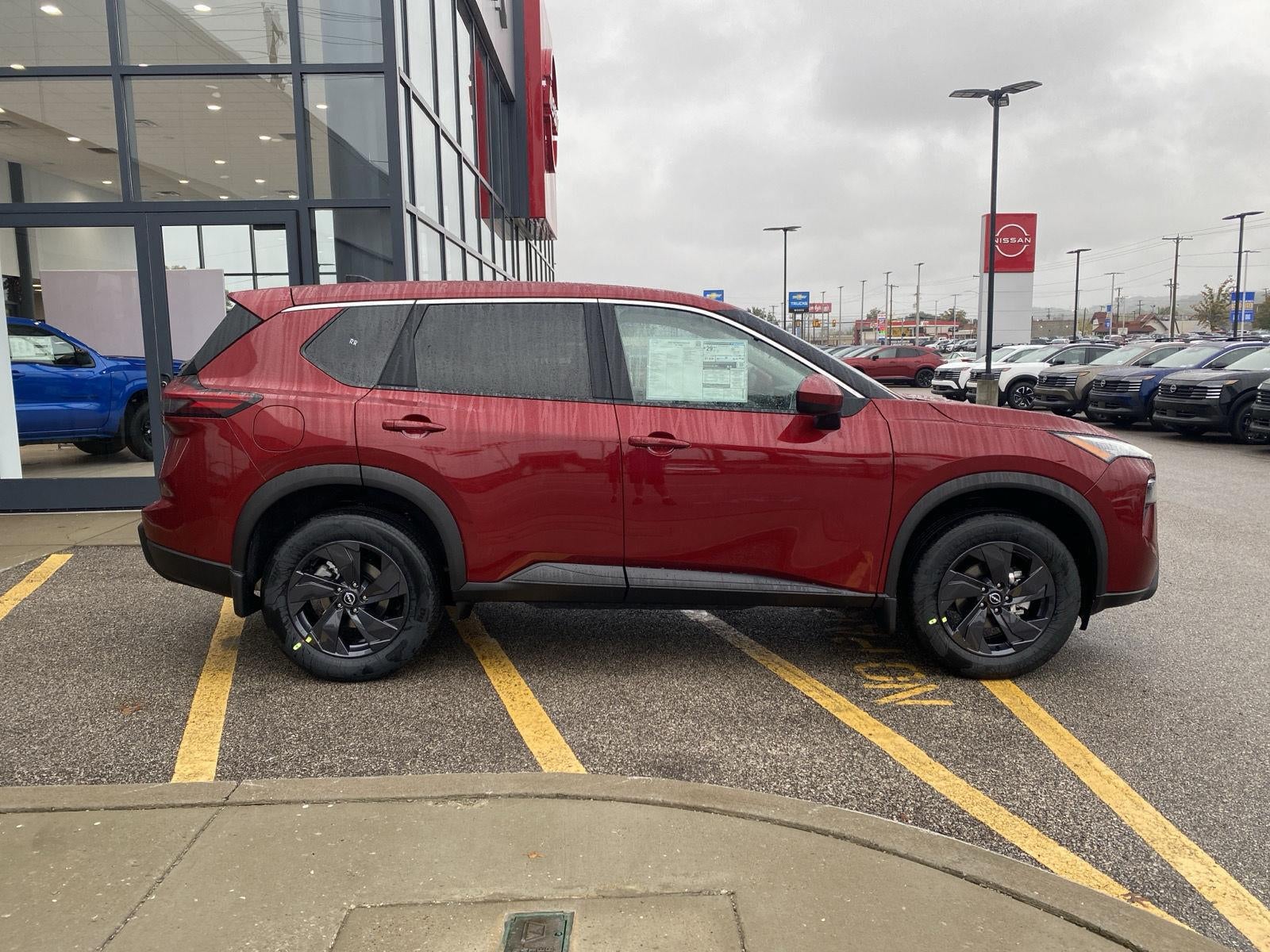 2027 Nissan Rogue SV