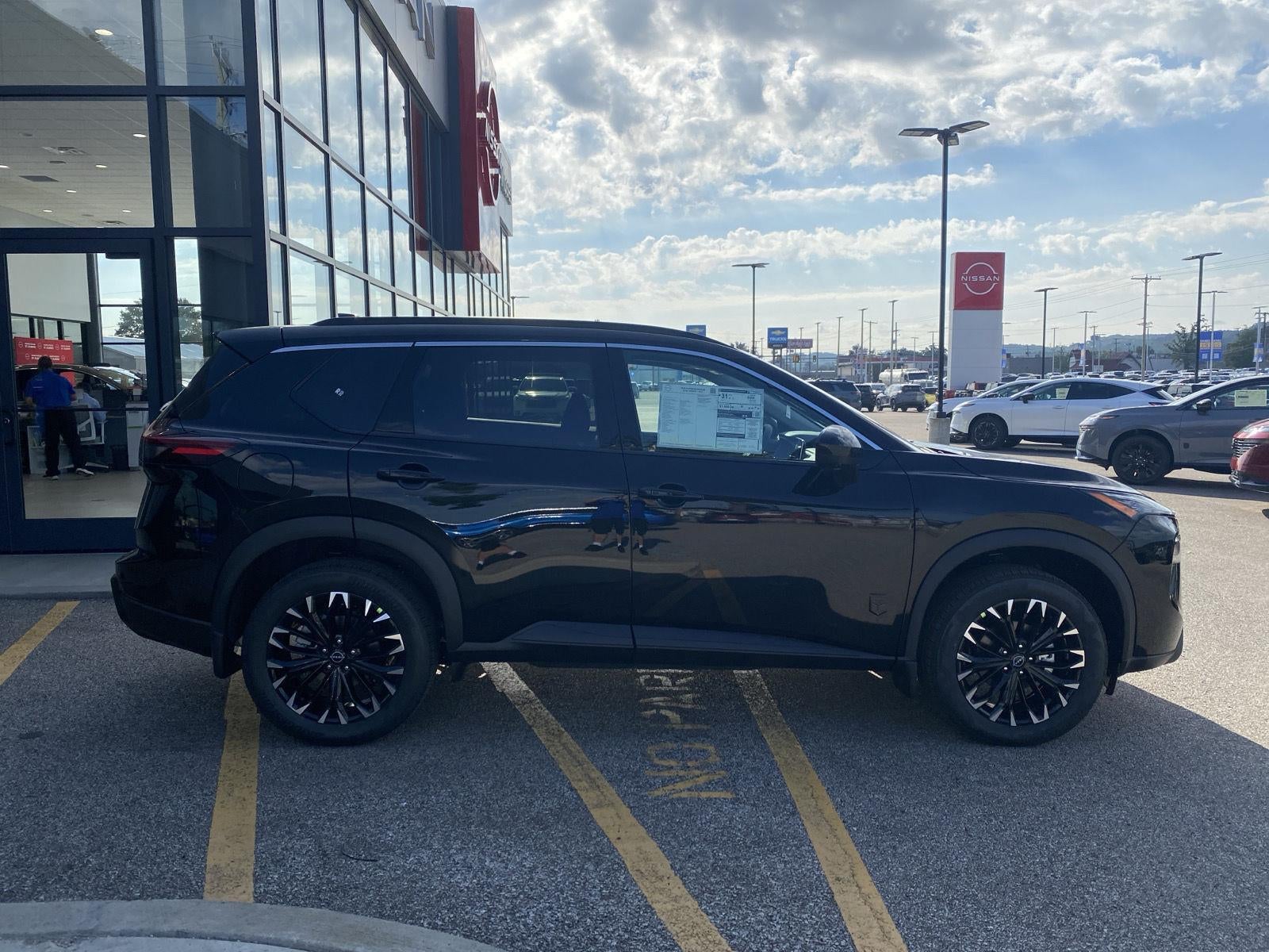 2026 Nissan Rogue Dark Armor