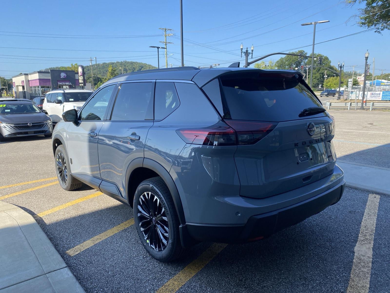 2026 Nissan Rogue Dark Armor