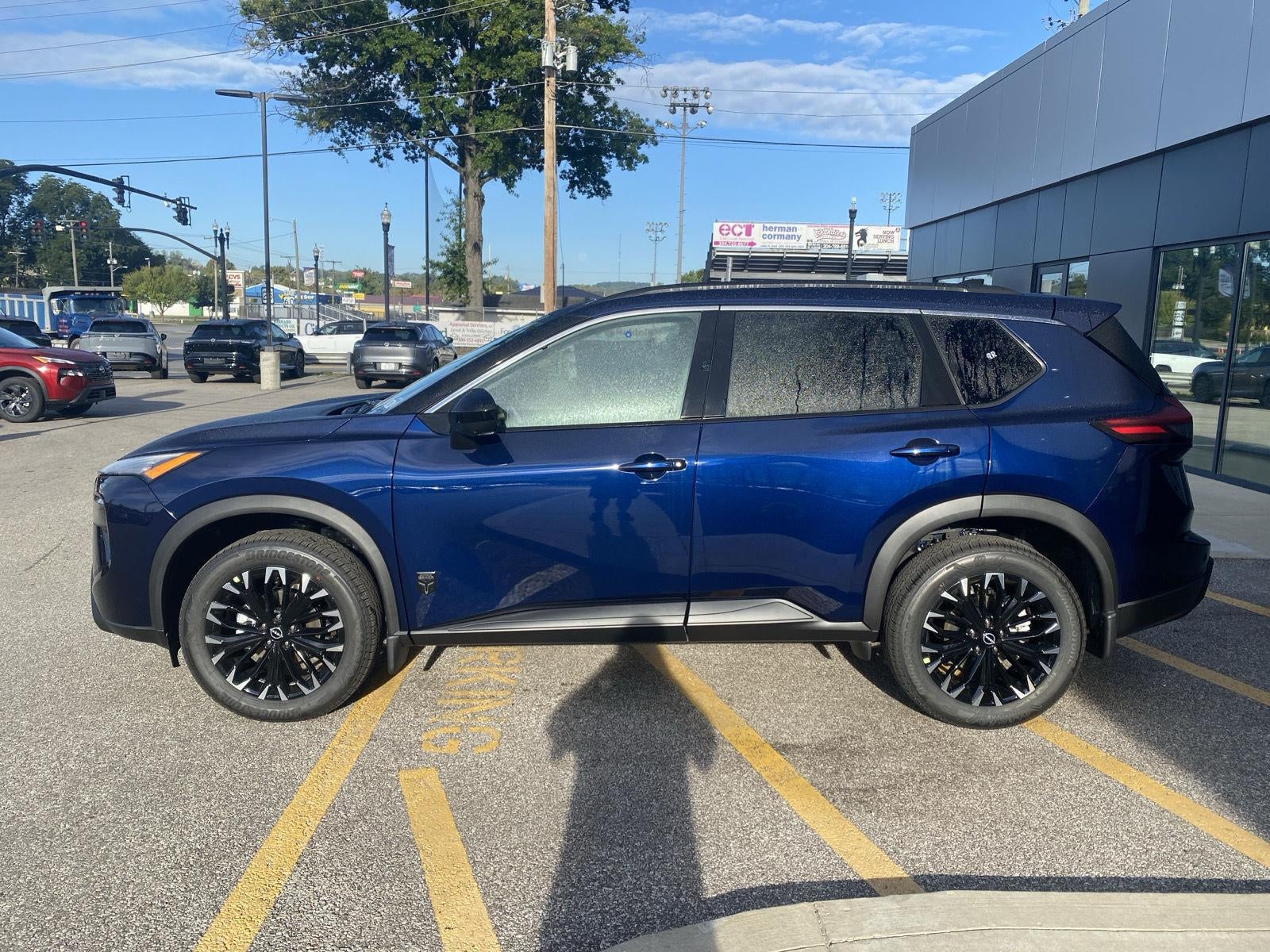 2026 Nissan Rogue Dark Armor
