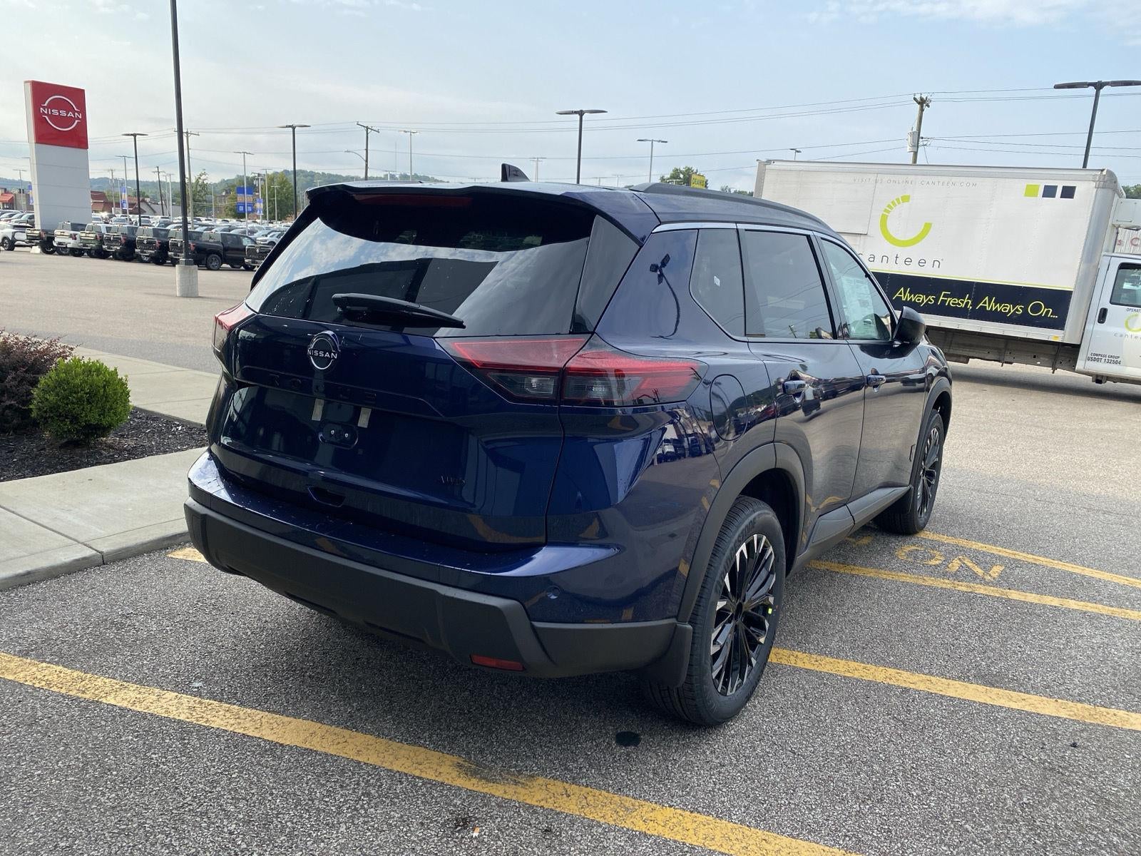 2026 Nissan Rogue Dark Armor