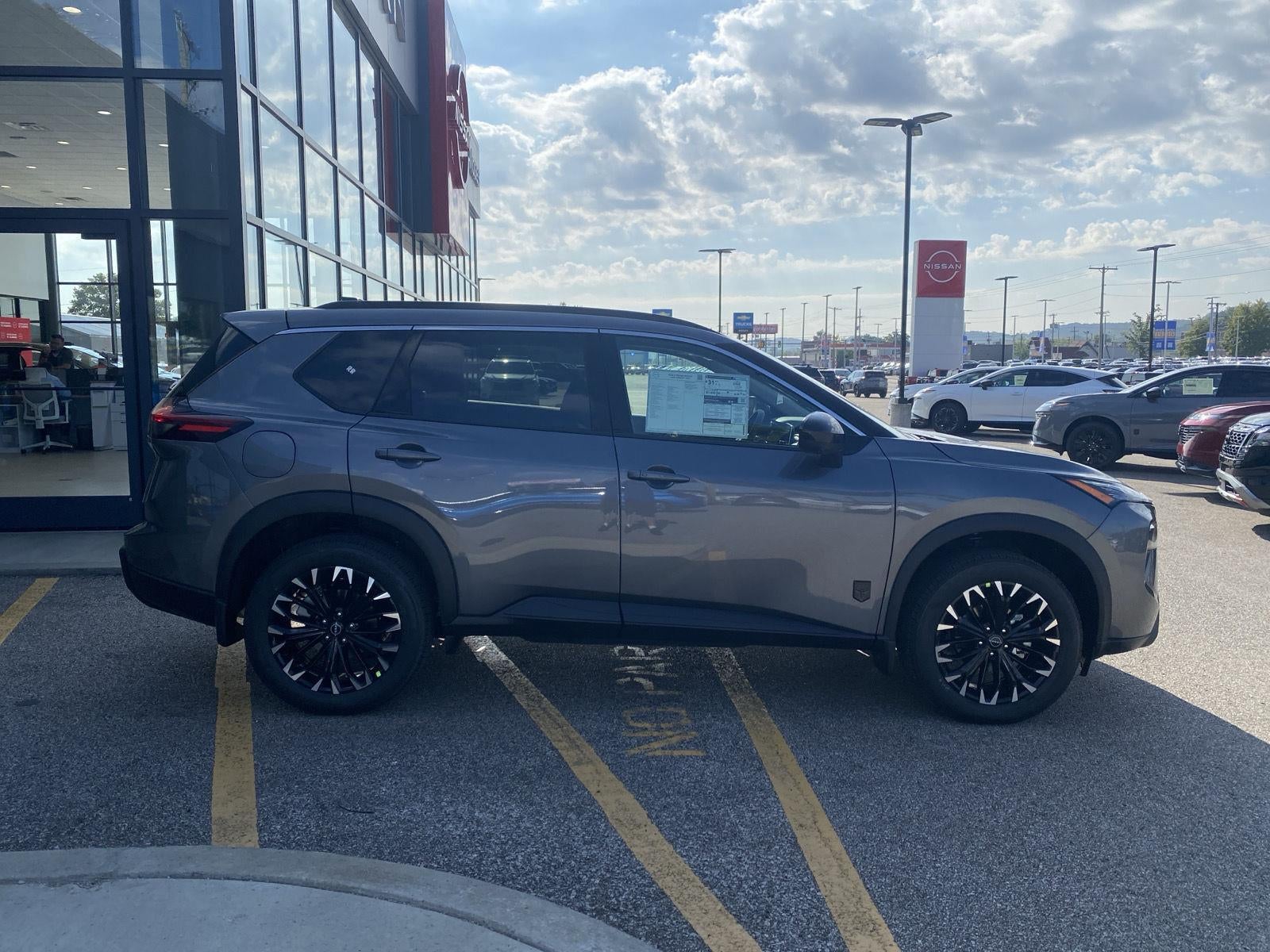 2026 Nissan Rogue Dark Armor