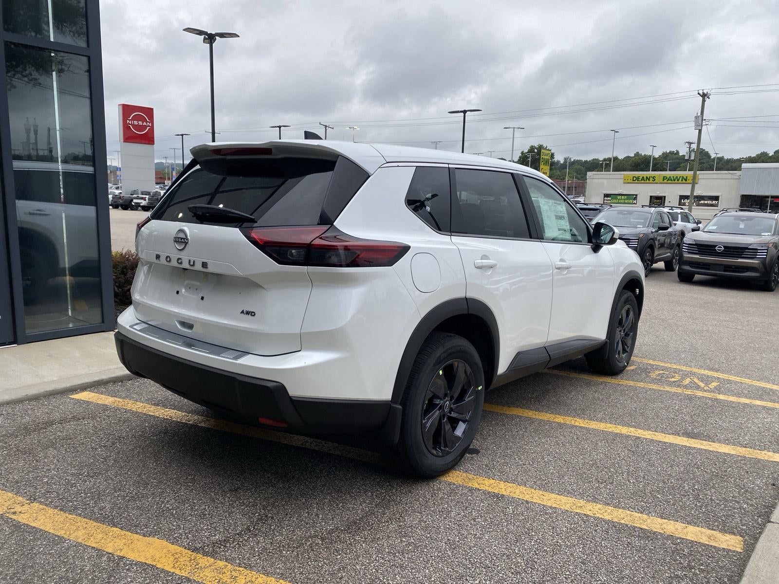 2026 Nissan Rogue SV