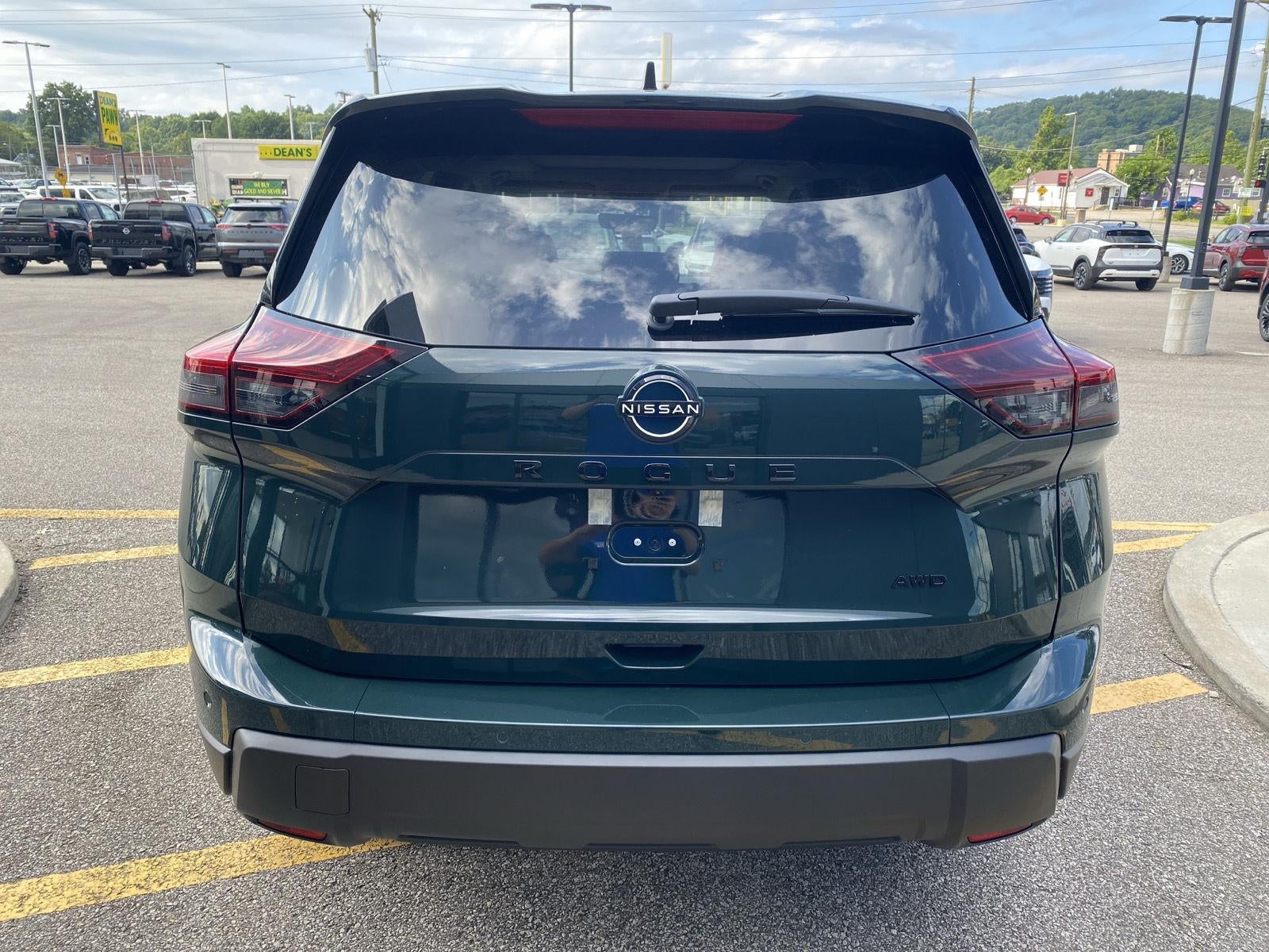 2026 Nissan Rogue Dark Armor