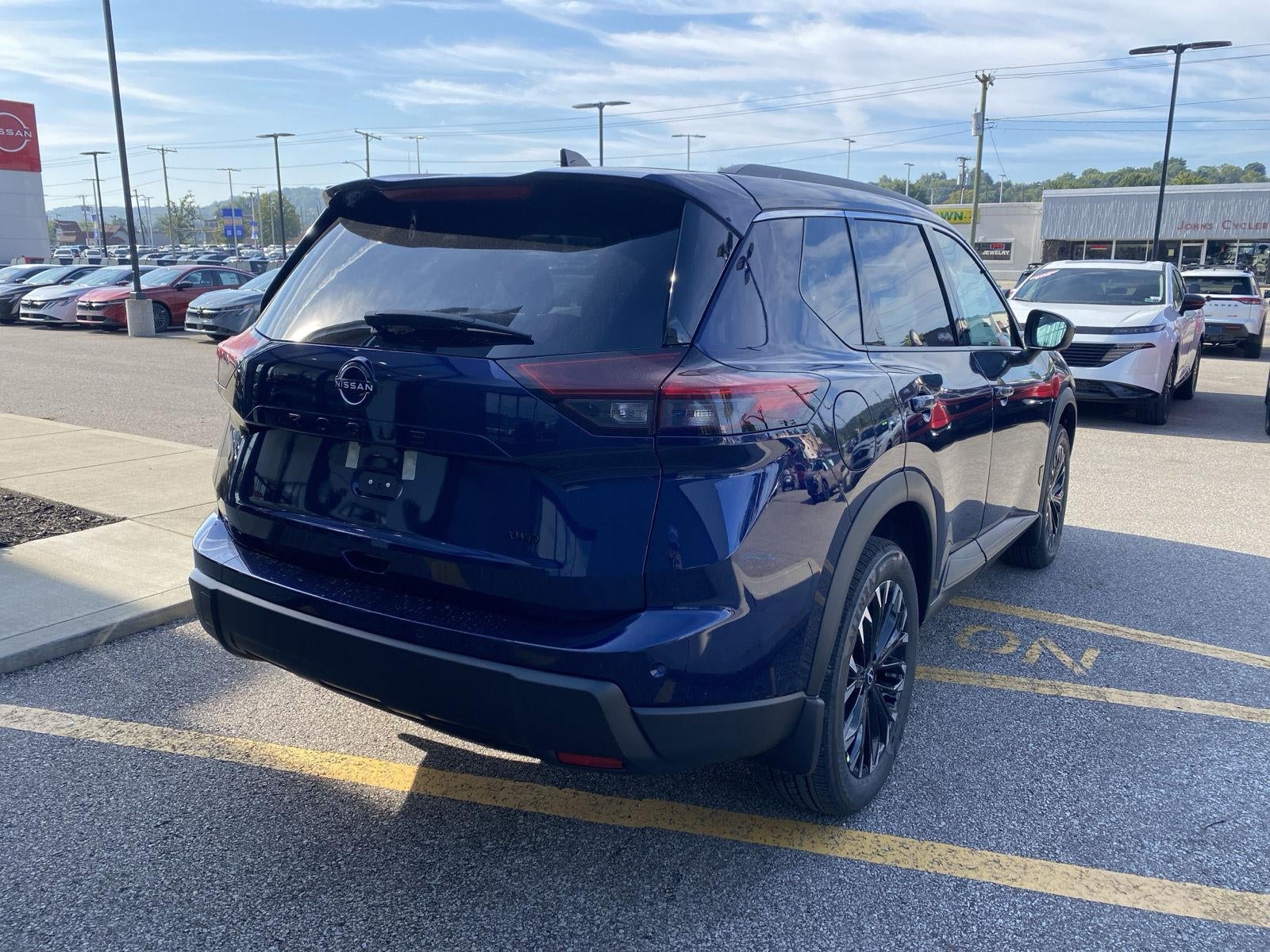 2026 Nissan Rogue Dark Armor