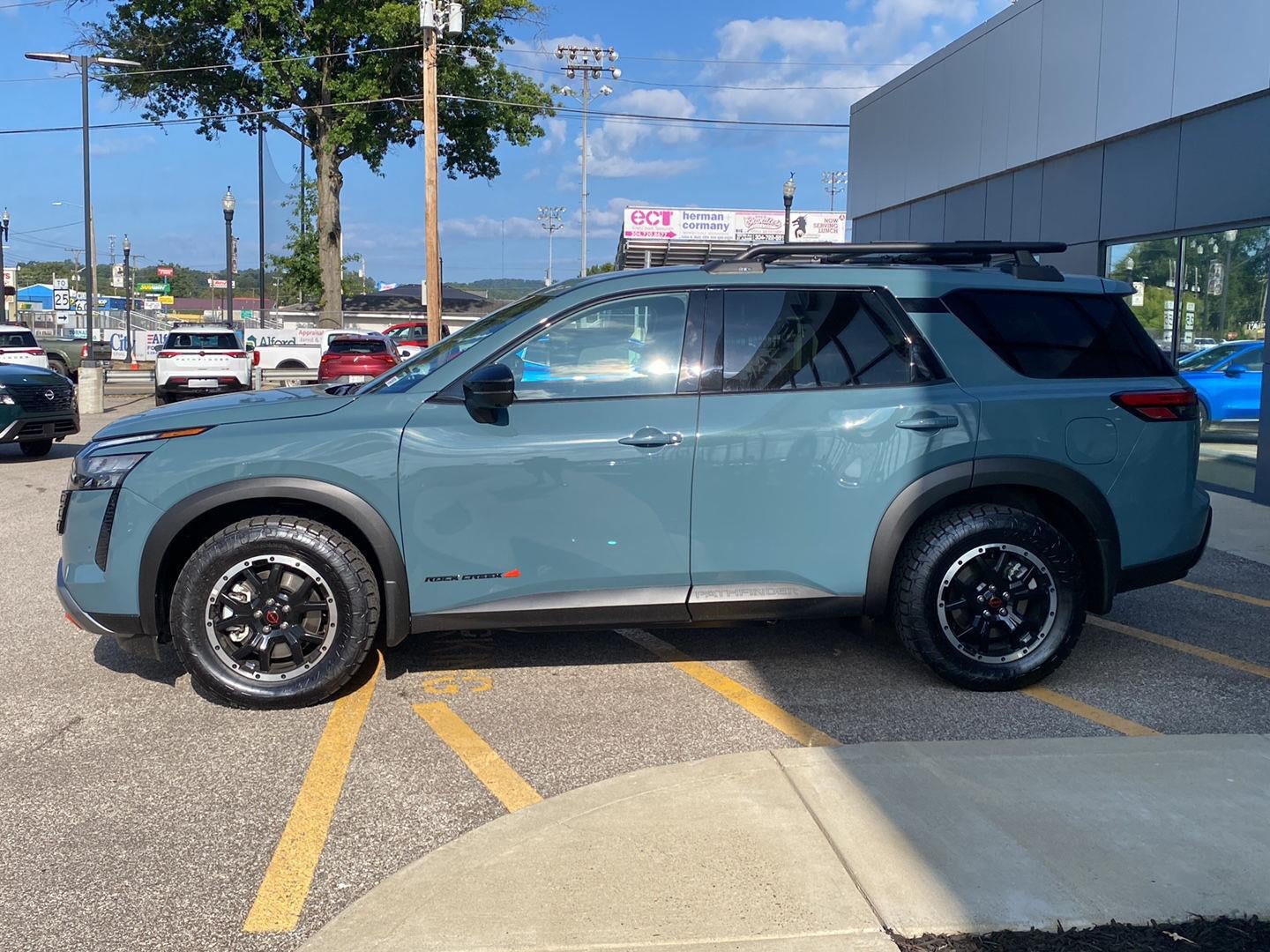 2026 Nissan Pathfinder Rock Creek