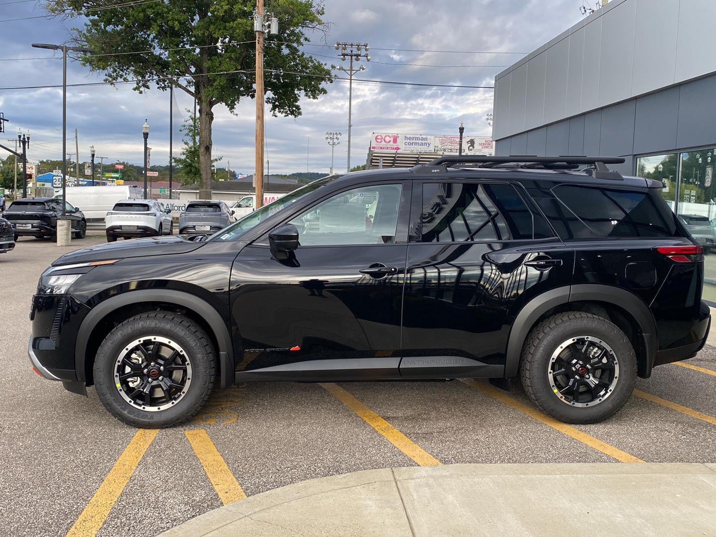 2026 Nissan Pathfinder Rock Creek