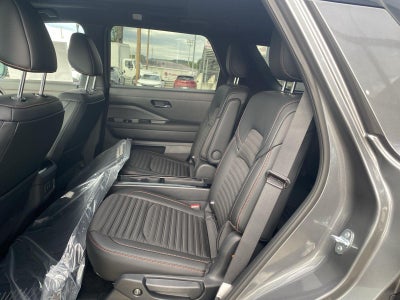 2026 Nissan Pathfinder ROCK CREEK 4WD
