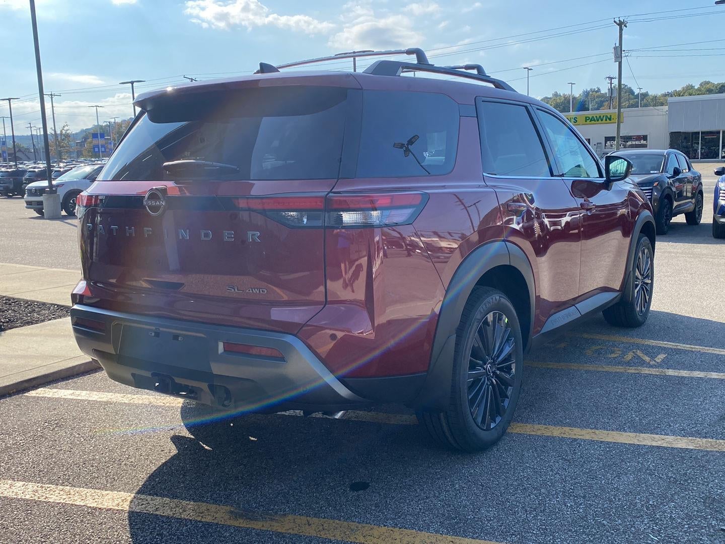 2026 Nissan Pathfinder SL