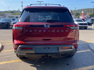 2026 Nissan Pathfinder SL