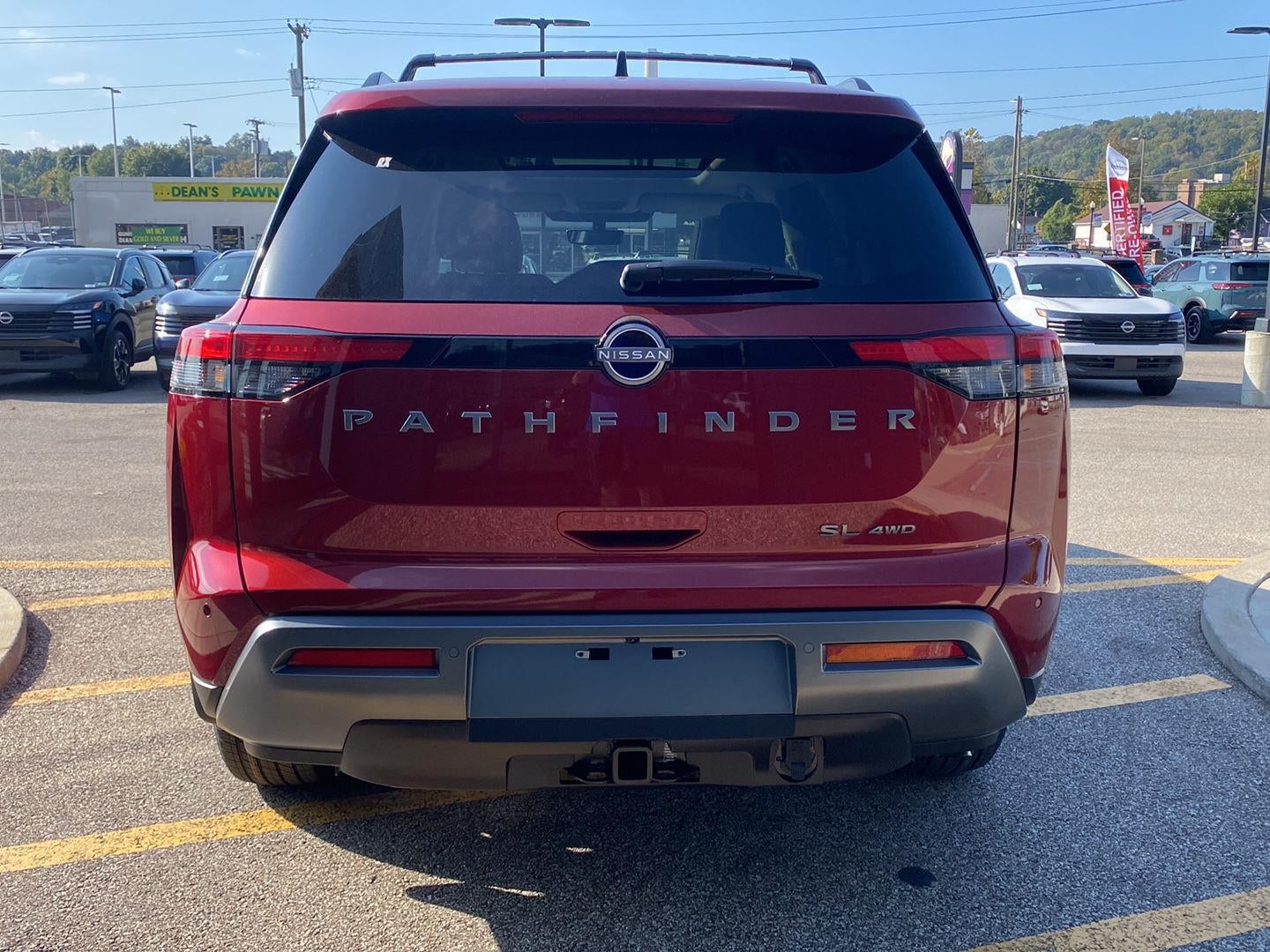2026 Nissan Pathfinder SL