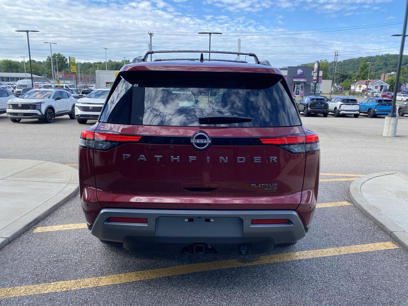 2026 Nissan Pathfinder Platinum