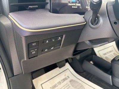 2026 Nissan LEAF PLATINUM+