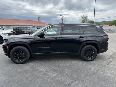 2023 Jeep Grand Cherokee L Laredo