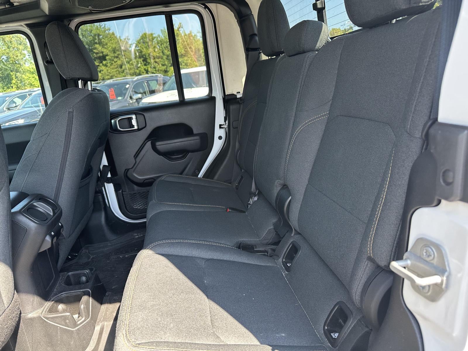 2024 Jeep Gladiator Nighthawk