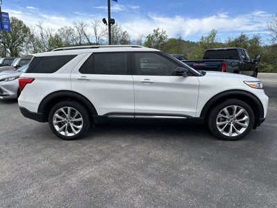 2023 Ford Explorer Platinum
