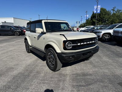 2025 Ford Bronco Outer Banks