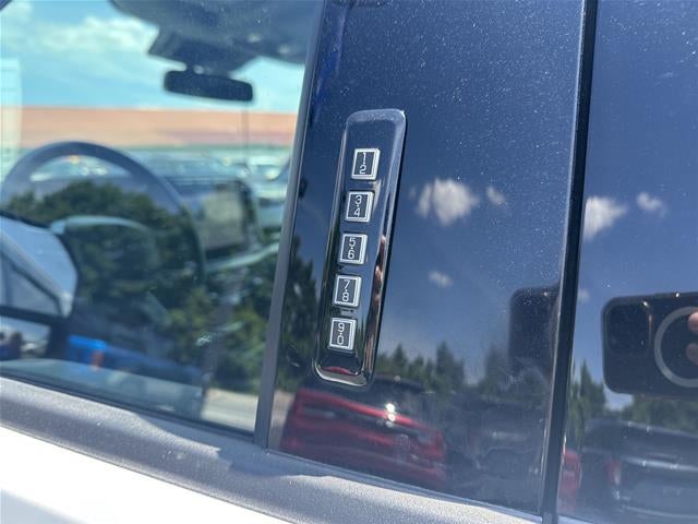 2024 Ford Super Duty F-350 SRW LARIAT