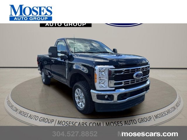 2023 Ford Super Duty F-350 SRW XLT