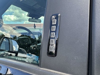 2023 Ford Super Duty F-350 SRW XLT